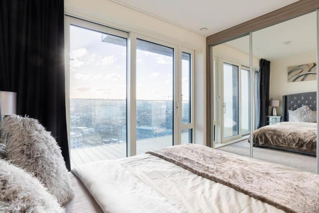 Luxury River Side Penthouse Londra Exterior foto